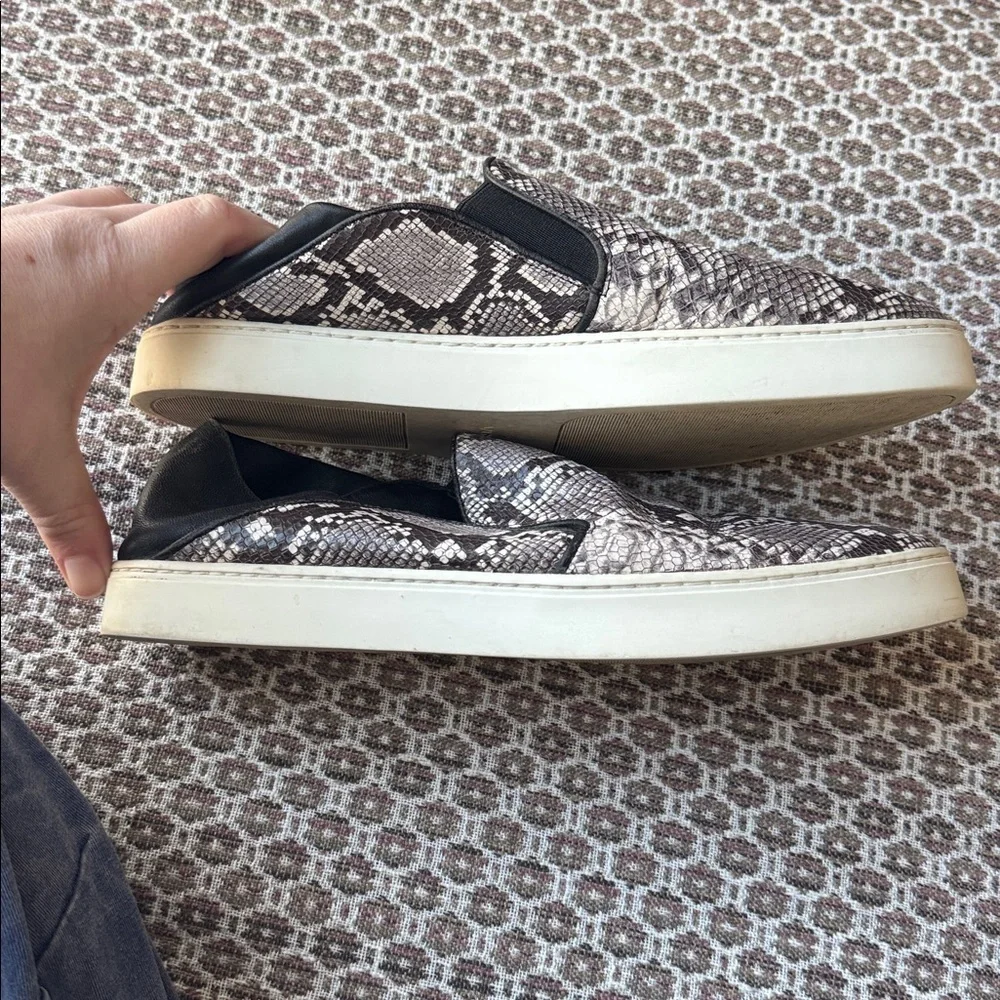 VINCE Blair 5 Snakeskin Print Leather Slip On Sneakers in Taupe Women's 9